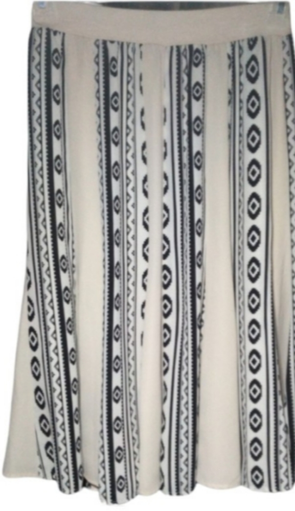 Lapis cream and black straight skirt size medium
